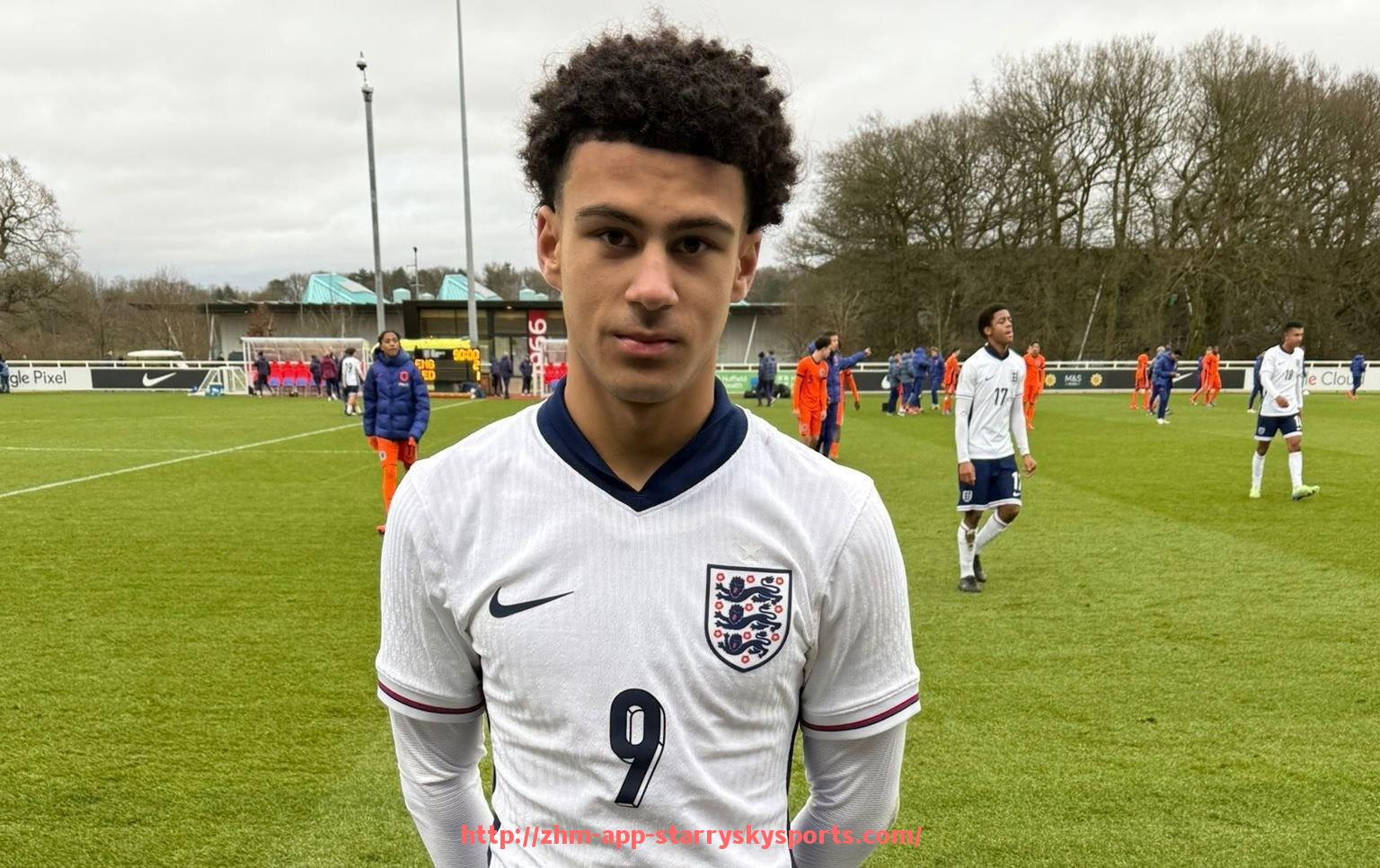 星空体育app-英超球员本赛季表现数据汇总与分析