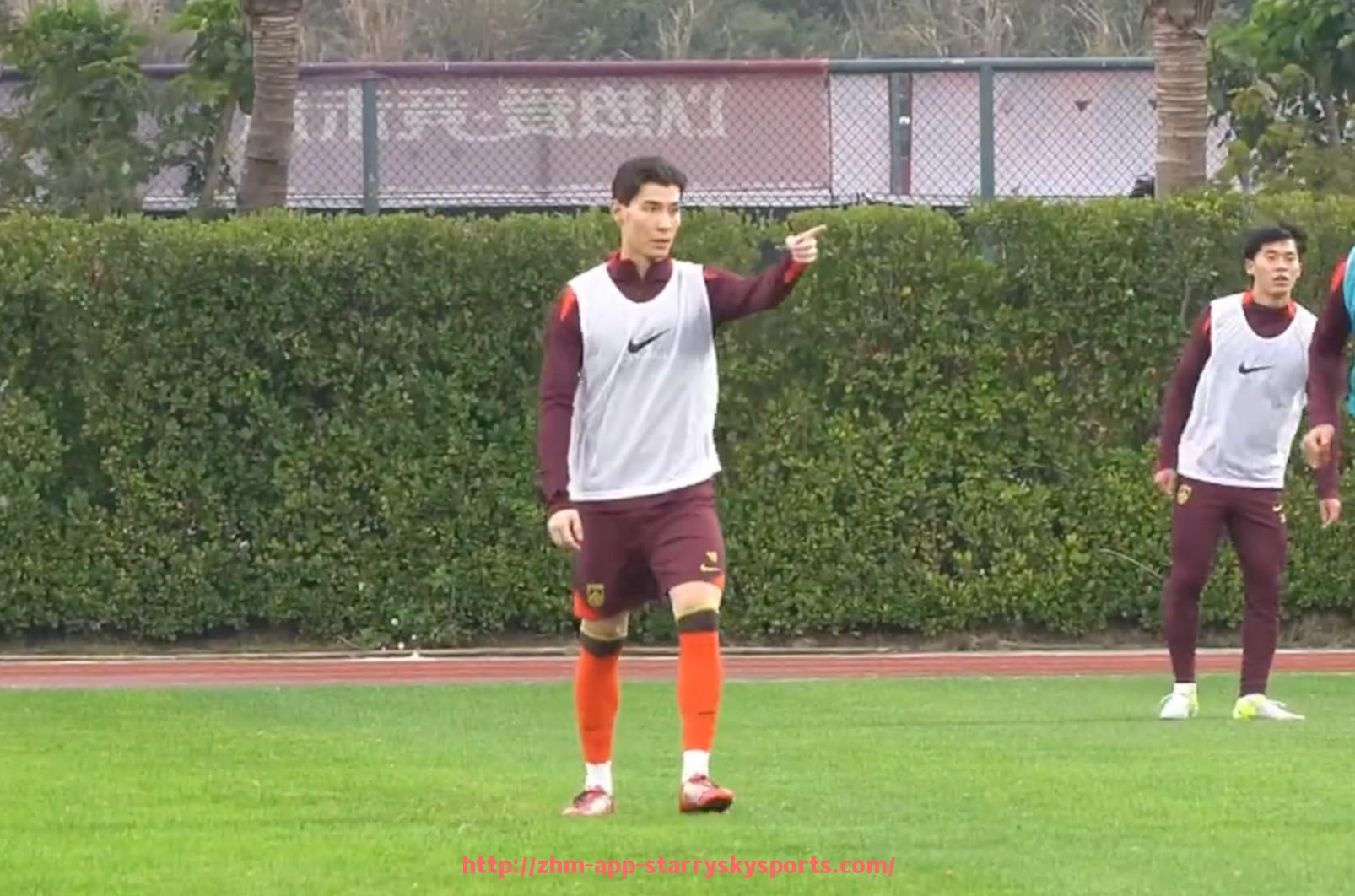 星空体育app-法甲球队阵容深度分析：主力配置与替补板凳实力对比